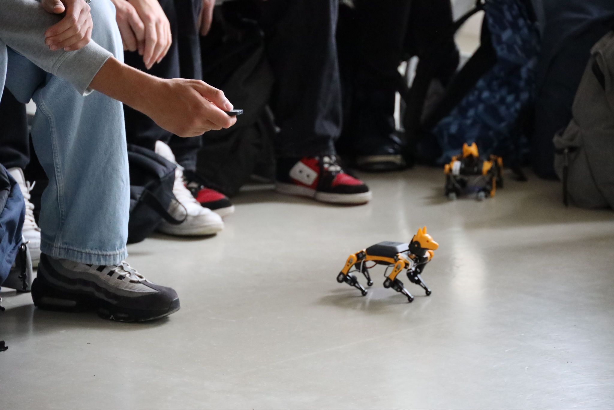 Démocratiser l’accès aux connaissances sur la 5G et les réseaux du futur 1 Démocratiser l’accès aux connaissances sur la 5G et les réseaux du futur