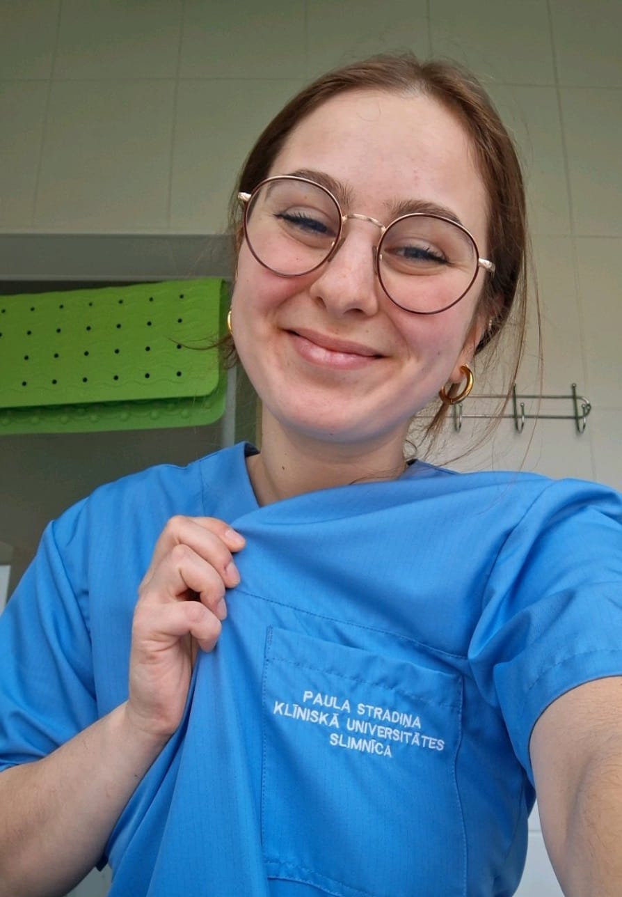 « J’ai appris énormément en termes de connaissances médicales, notamment sur les nouveau-nés » 1 « J’ai appris énormément en termes de connaissances médicales, notamment sur les nouveau-nés »